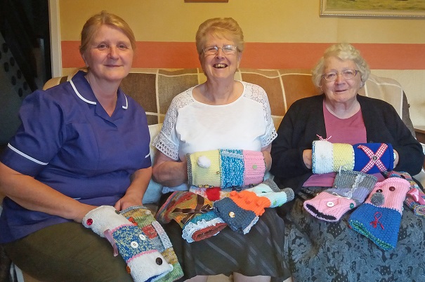 Super knitting trio Matron Lesley Carter and her relatives, Jennifer and Elsie Fairhall.