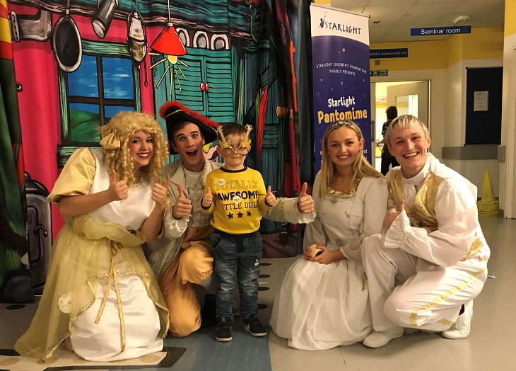 Starlight Children’s Foundation perform panto for patients on Children’s ward