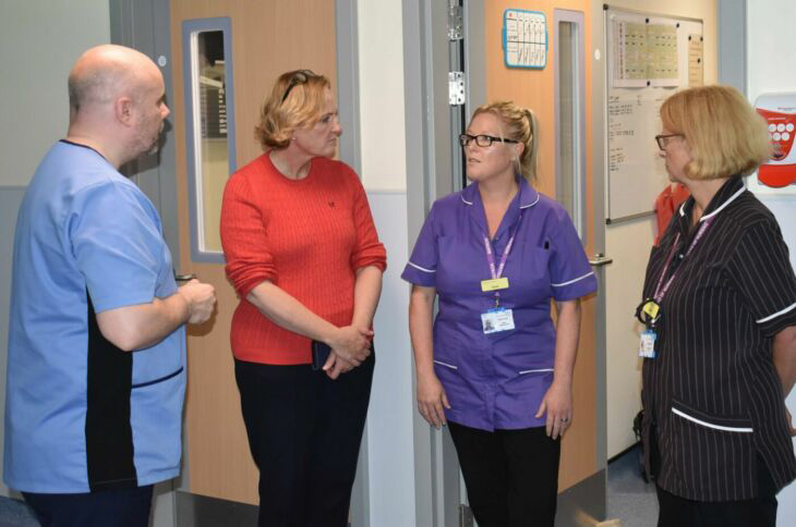Chief Nursing Officer for England Duncan Barton meets staff on Michelham Ward at EDGH